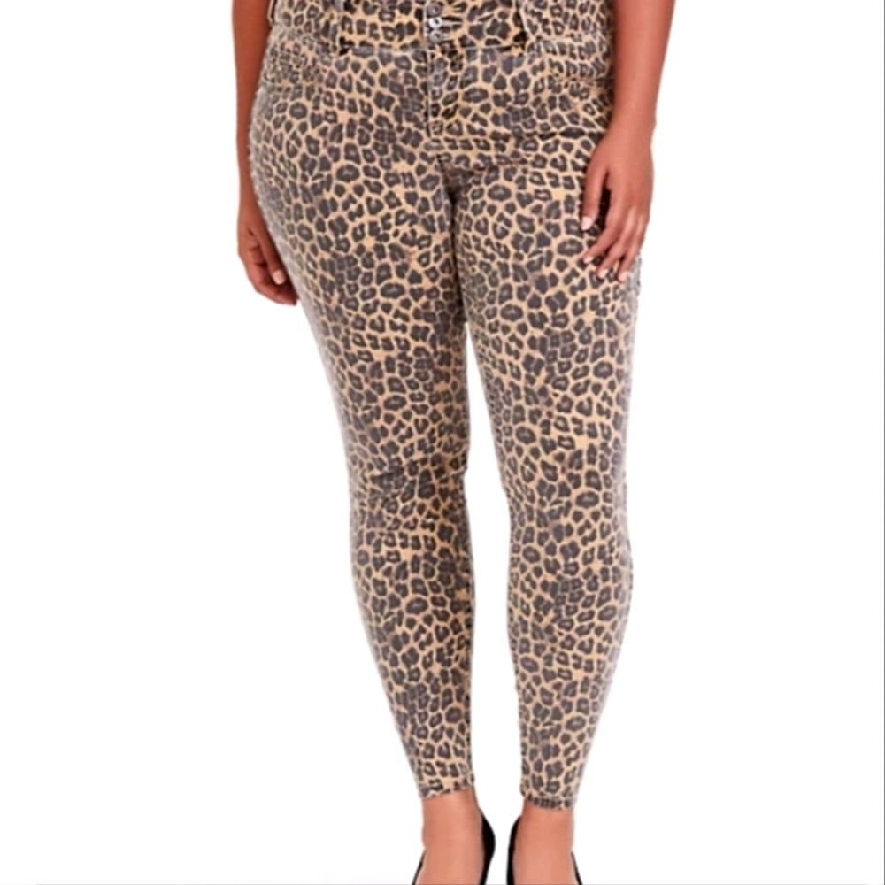 Torrid Leopard Jeggings